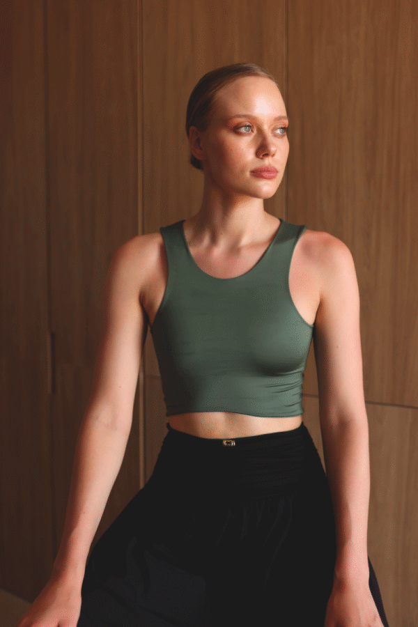 CROP TOP BÁSICO