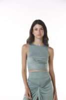 CROP TOP NUDO